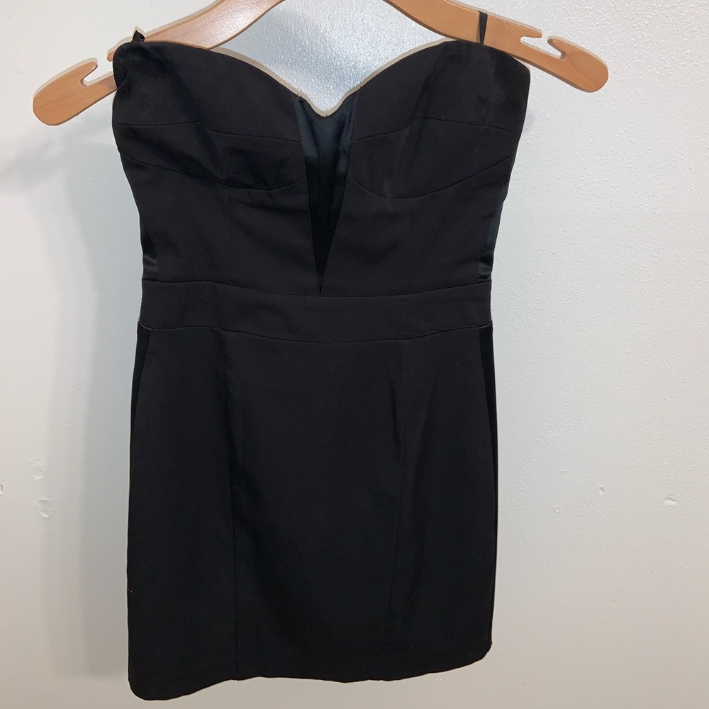 Bebe 00 black strapless/halter dress
